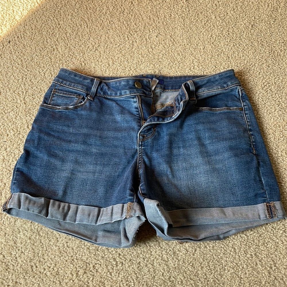 Apt 9. Jean Shorts
